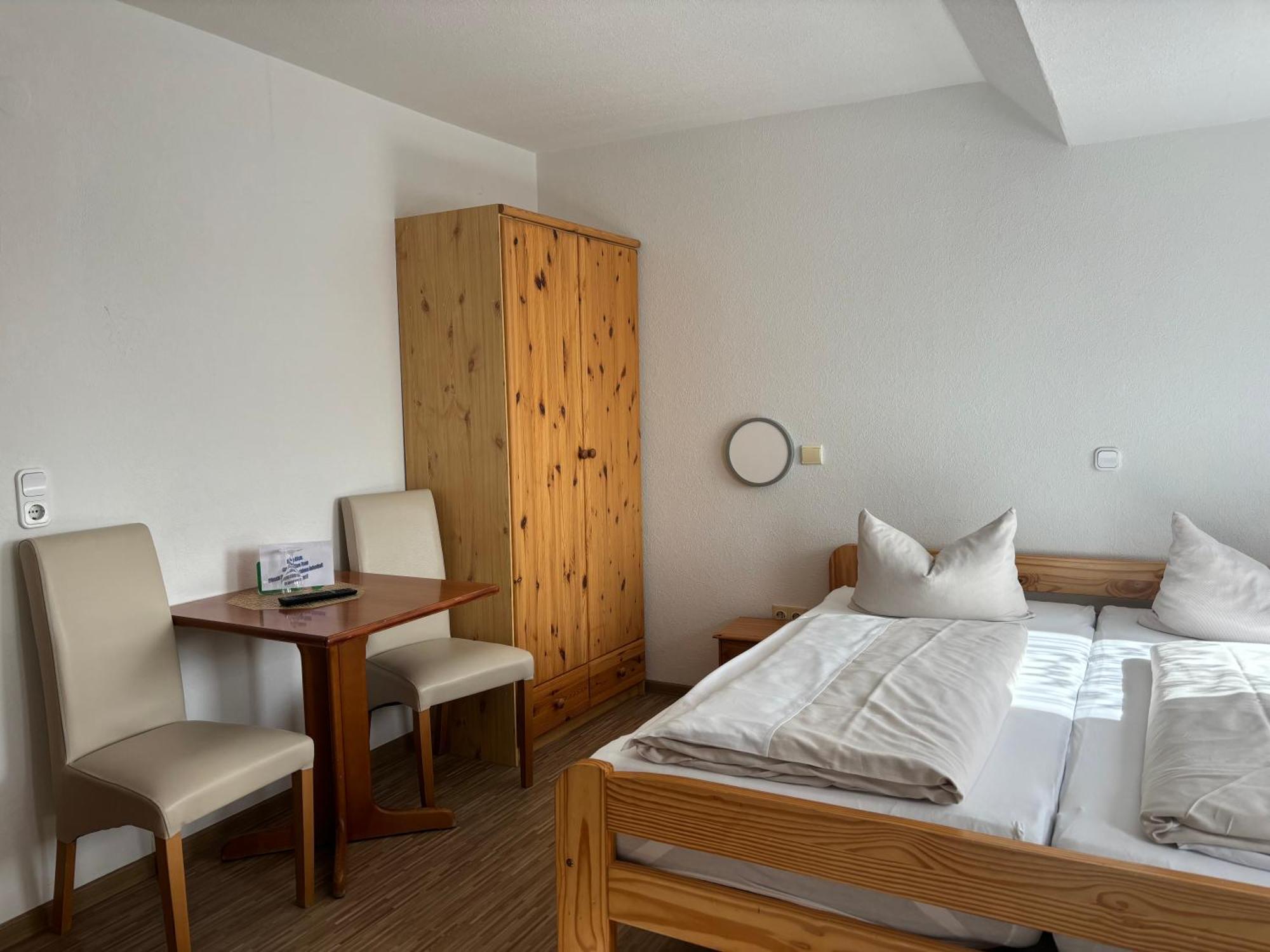 Hotel-Restaurant Cafe Caro Carolinensiel Εξωτερικό φωτογραφία