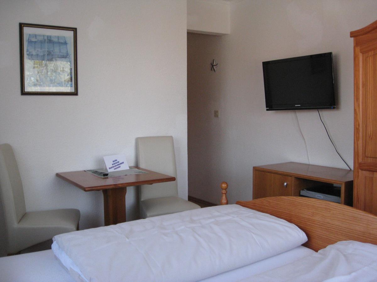 Hotel-Restaurant Cafe Caro Carolinensiel Εξωτερικό φωτογραφία